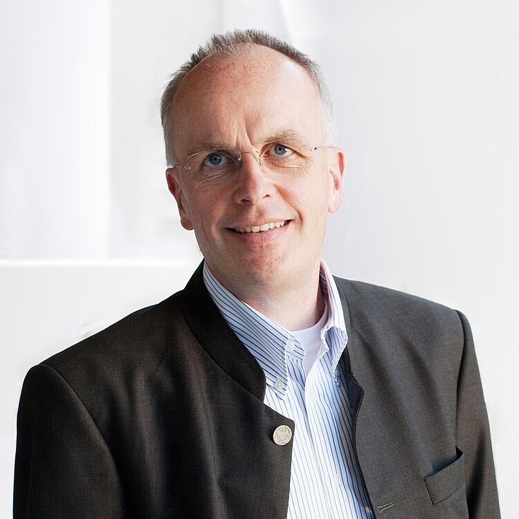 Dr. Christopher W. Grünewald