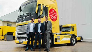 Together for the mobility turnaround (from left to right): Alexander Remy, Process Manager Supply Chain and Logistics Felix Schoeller, Jörg Prochaska, Head of NOSTA's Siebenlehn branch and Christian Hammacher, COO Road at the NOSTA Group.