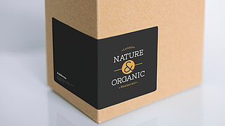 Nature & Organic Logo