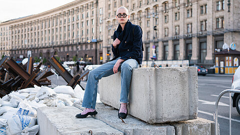 Young People Photographed in Kyiv, April and May 2022 by Sebastian Wells & Vsevolod Kazarin Aufruf zur Teilnahme am siebten internationalen Felix Schoeller Photo Award und zum Deutschen Friedenspreis für Fotografie